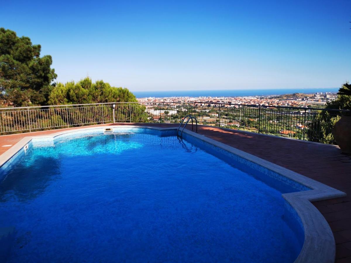 Holiday Flower Villa Panoramica Sul Golfo Di Catania Misterbianco Bagian luar foto