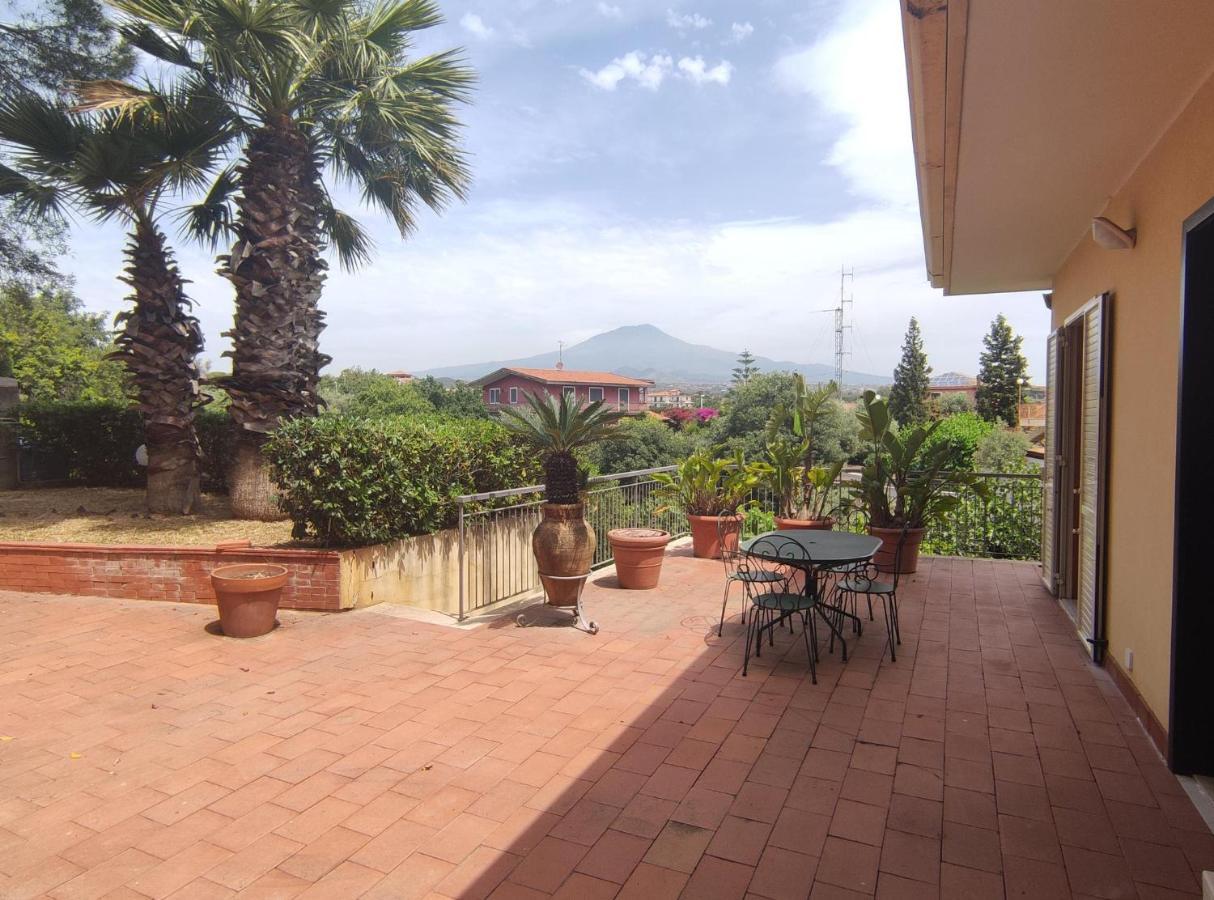 Holiday Flower Villa Panoramica Sul Golfo Di Catania Misterbianco Bagian luar foto